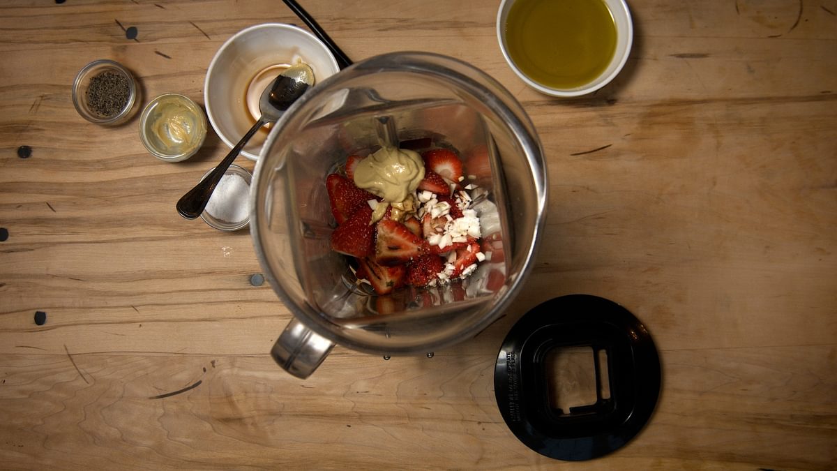 Strawberry balsamic 1 00 00 07 03 Still003