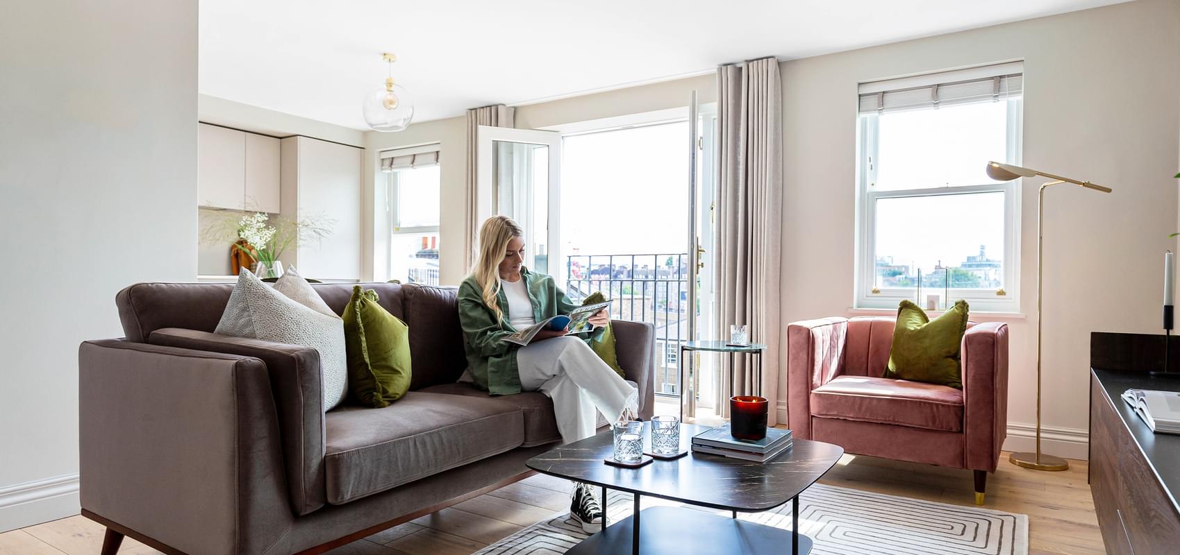 Portland Brown Newsons Yard 41 Apt 4 Lifestyle Shot 2