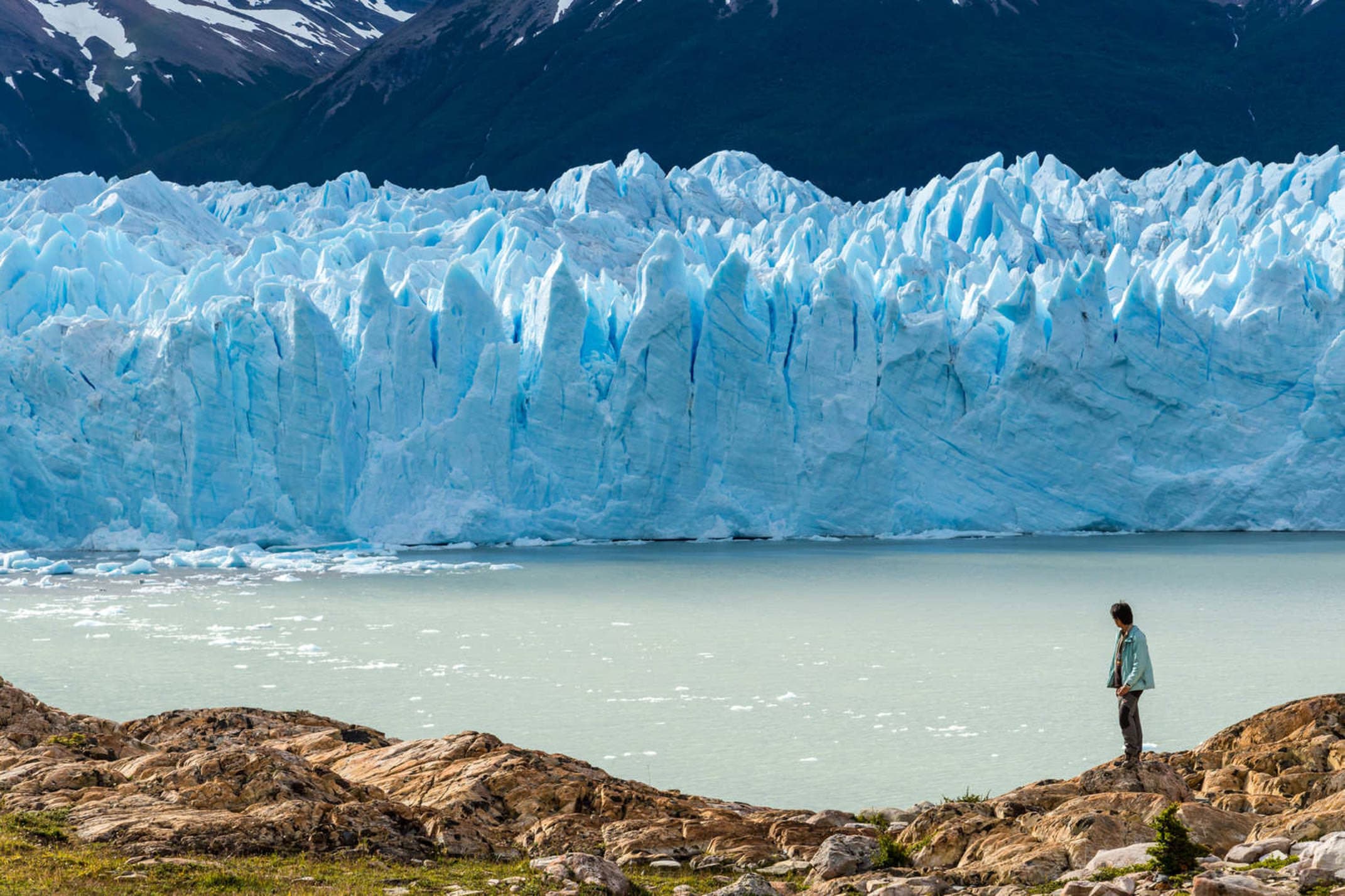 Argentina patagonia traveler with perito moreno glacier argentina