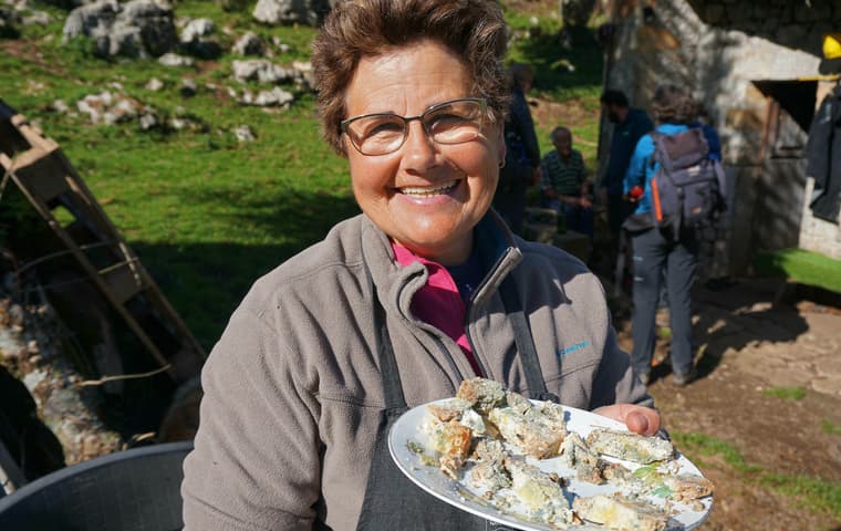 Spain picos de europa centenary group covadonga shepherd humartini gamoneu cheese