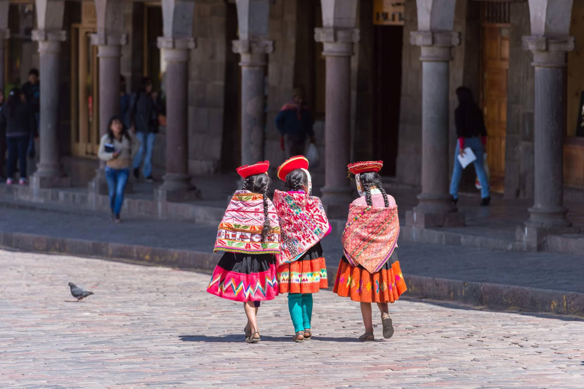 Peru cusco peruvians waer a traditional cloth on parade plaza de armas cusco peru