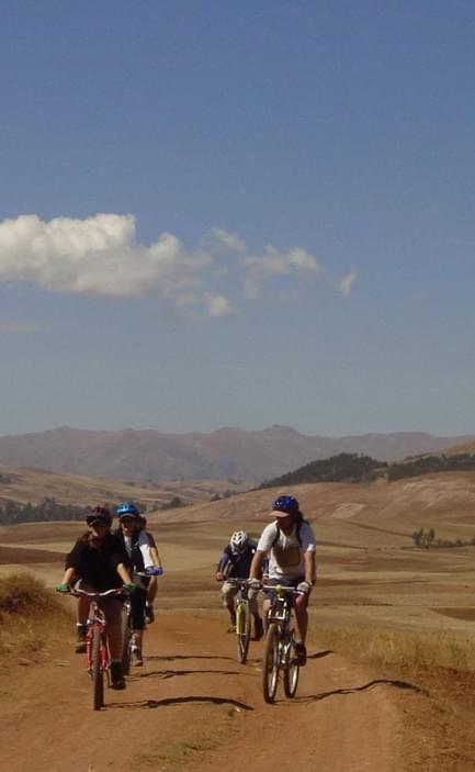 Peru sacred valley group mountain biking