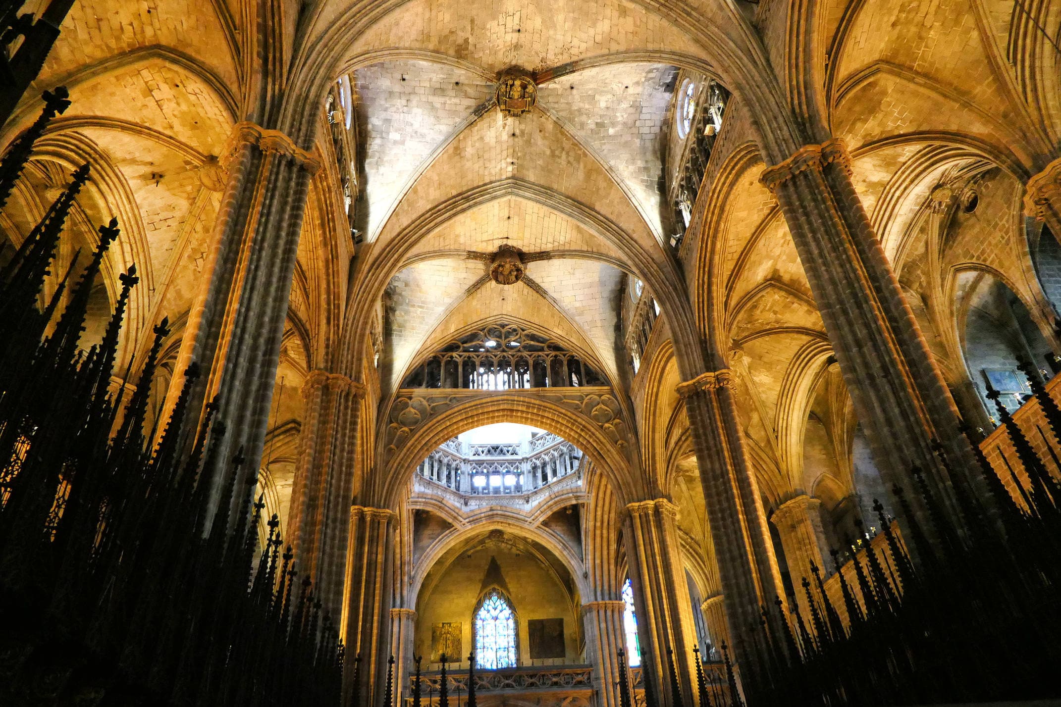 Spain barcelona roman gothic cathedral interior c diego