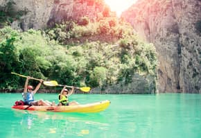 Spain kayak family child shutterstock