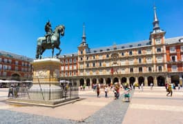 Spain madrid tourists visit famous place plaza mayor