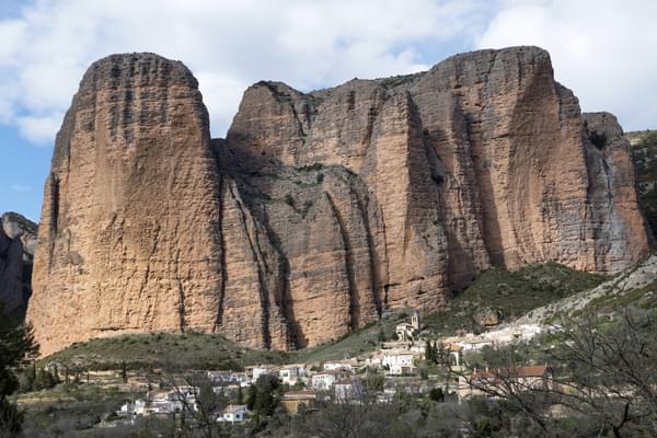 Spain pyrenees huesca riglos village mallos pura aventura