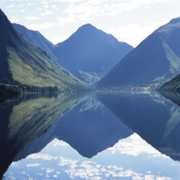 Wastwater reflections, an almost perfect mirror image on a calm day ((Stage 5)