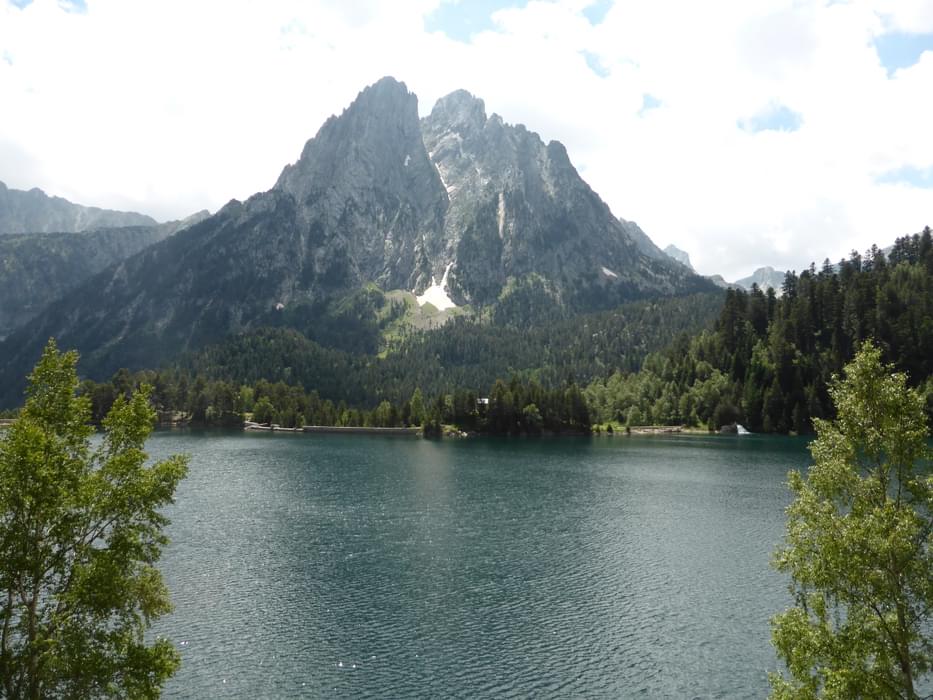 The ‘enchanted’ peaks, at the St Maurici lake