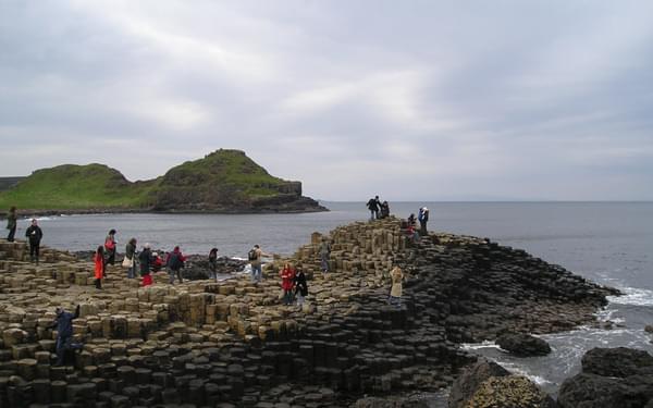 Walk 1 06 The Giants' Causeway with tourists