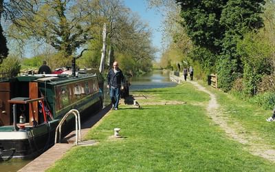 Wire Lock, between Kintbury and Hungerford
