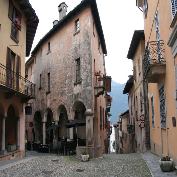 Pic20 The Pretty Village Of Cannobio On Upper Lake Maggiore