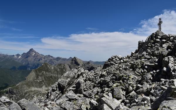 Rocca la Marchisa summit and Monte Viso