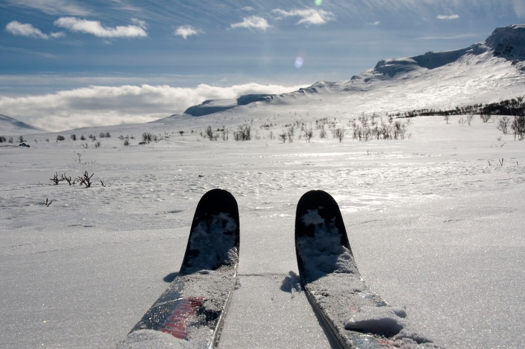 With snowy mountains and open sky, Huldreheimen is perfect for seekers of solitude