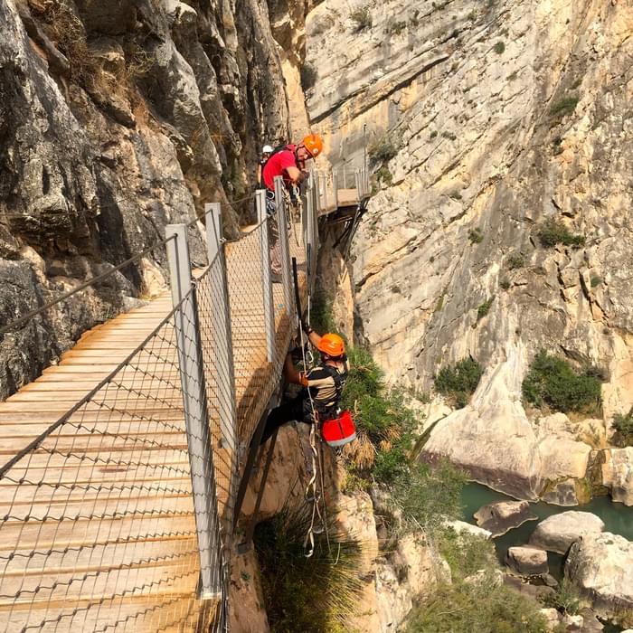 Skilled Climbers Maintain The  Caminito Structure