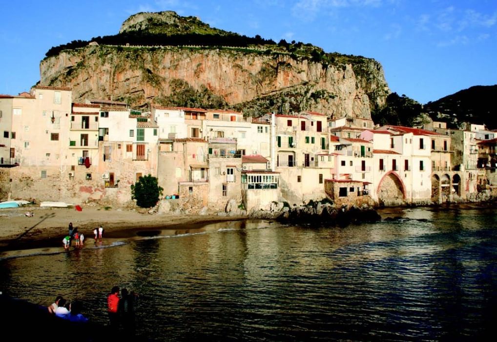 Cefalu - walking in Sicily with a Cicerone guidebook