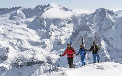 Ski touring and snowshoeing in the Dolomites