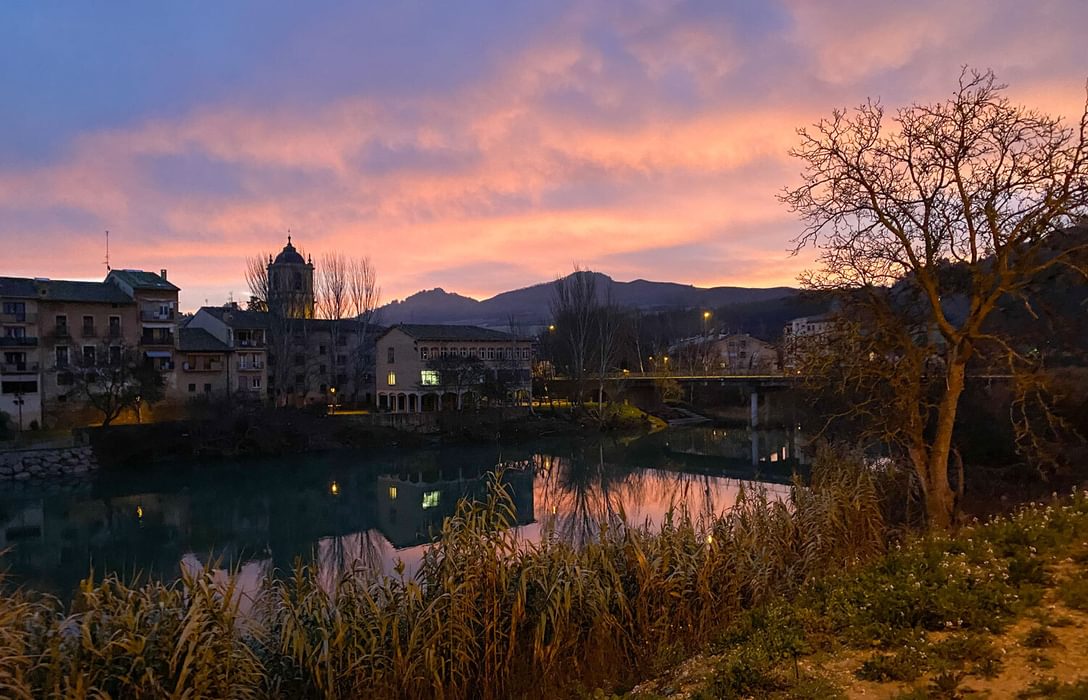 Dawn at Puente la Reina