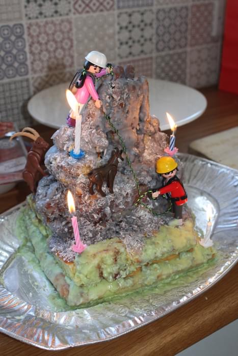 The Fifth Birthday Tryfan Cake With Cadbury Fingers Adam And Eve 2