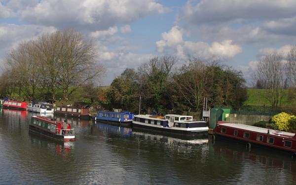 The Lea Navigation From Spring Hill Bridge
