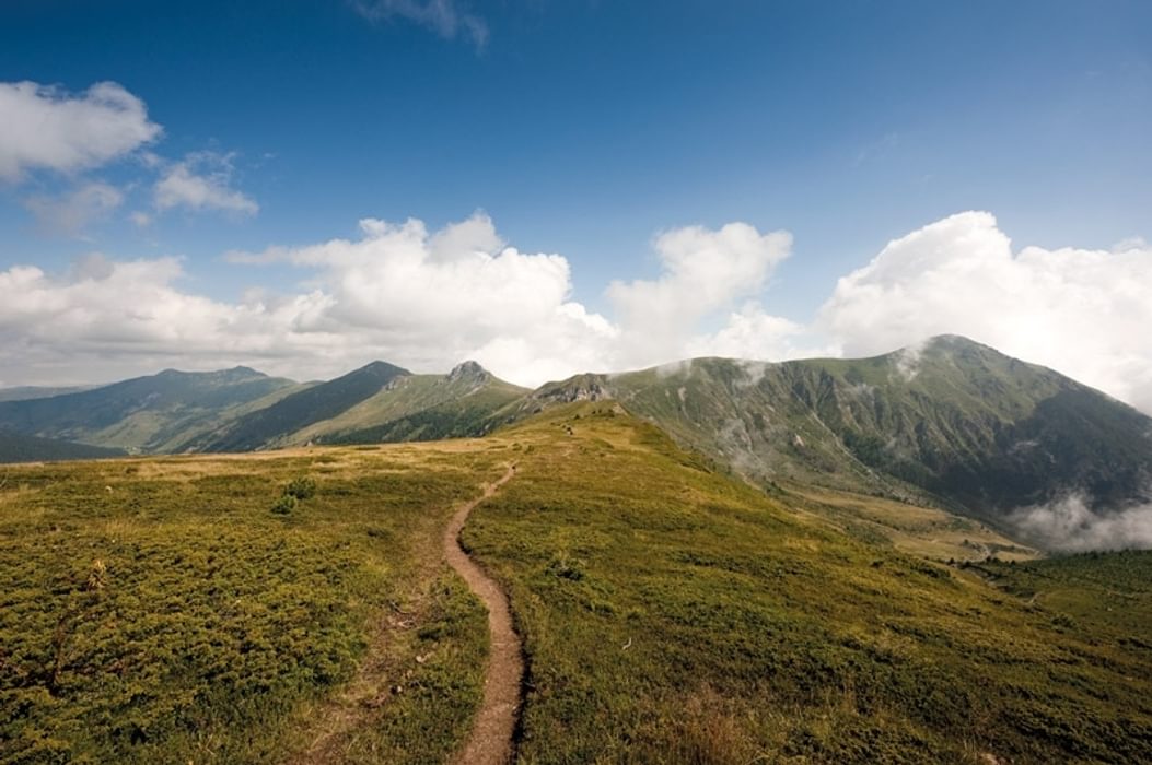 On the border ridge between Montenegro and Kosovo, near Qafa Bogices