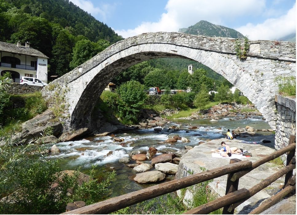 Ancient bridge still in use at Fondo day 21
