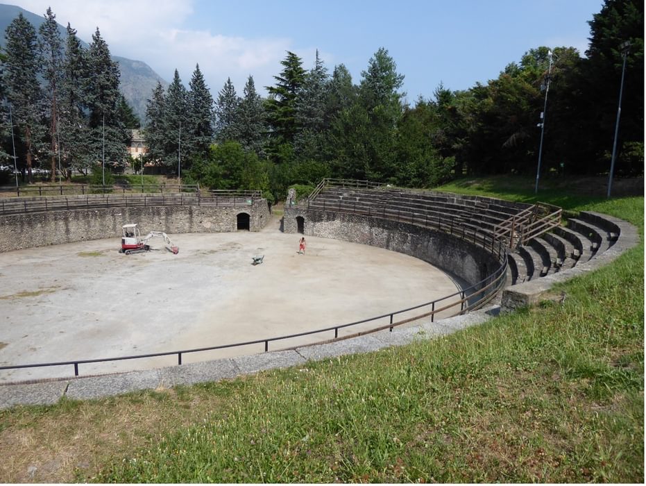 The amphitheatre at Susa day 31