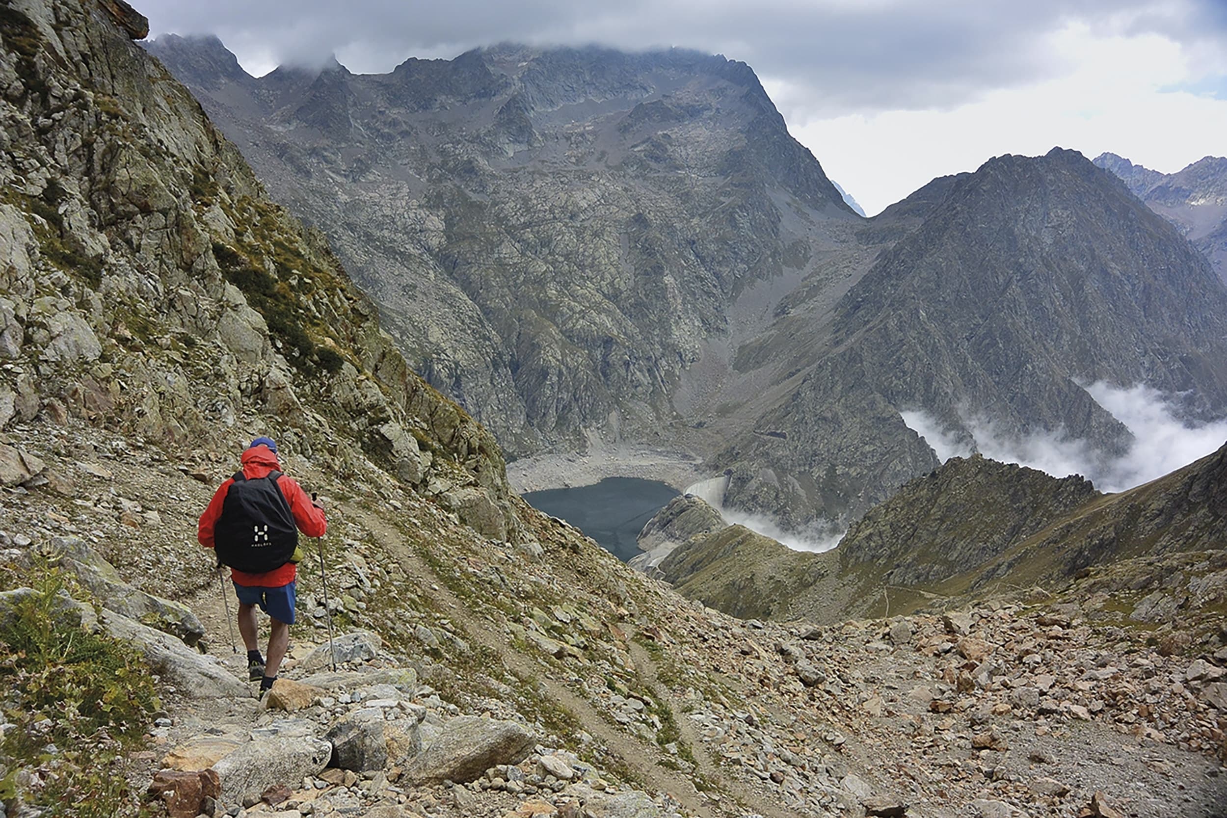 Fastpacking guidebook – trail running routes and… | Cicerone Press
