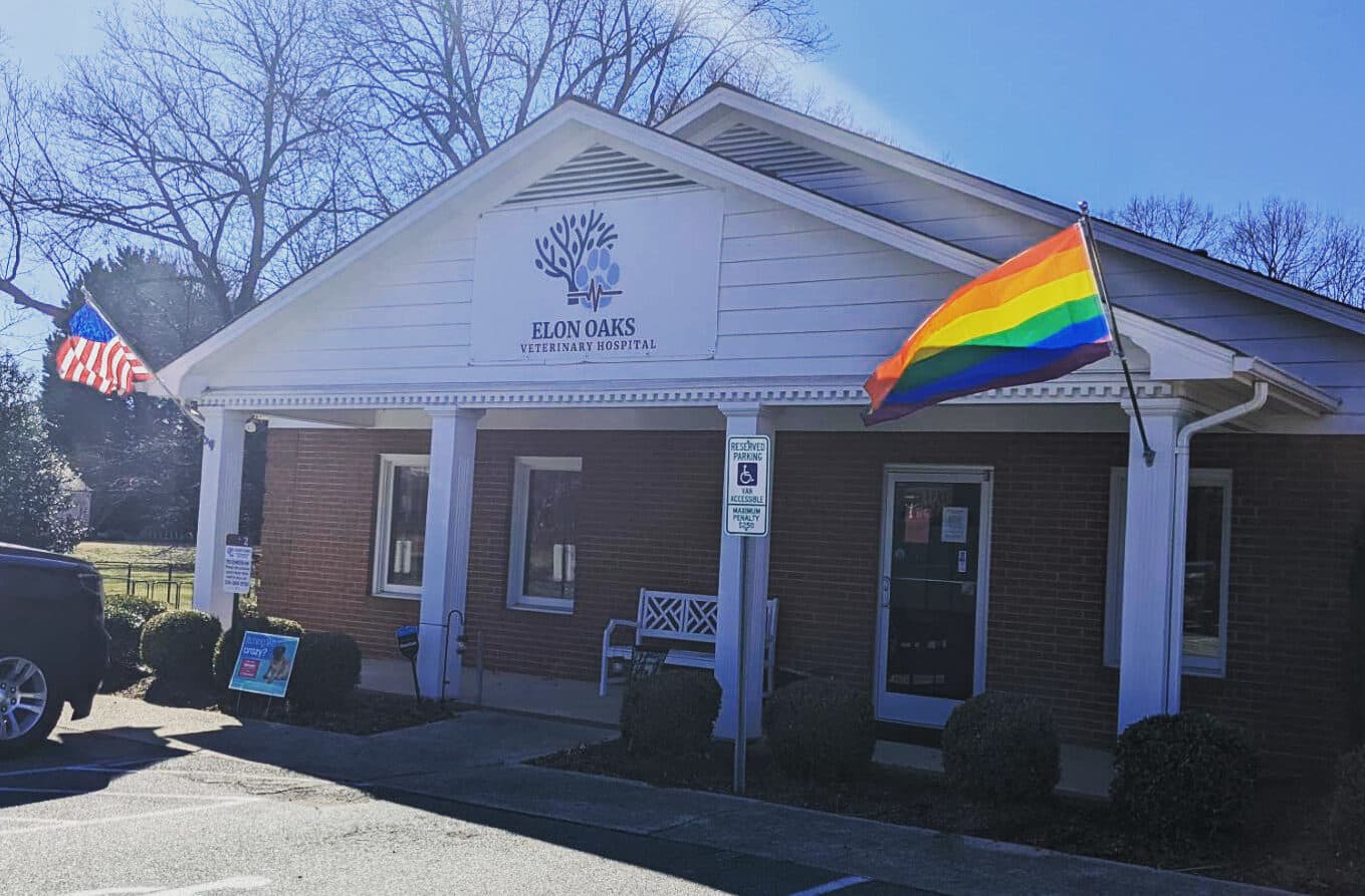 Elon Oaks Veterinary hospital exterior
