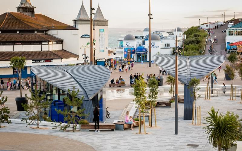 Bournemouth Pier Approach Macro 85