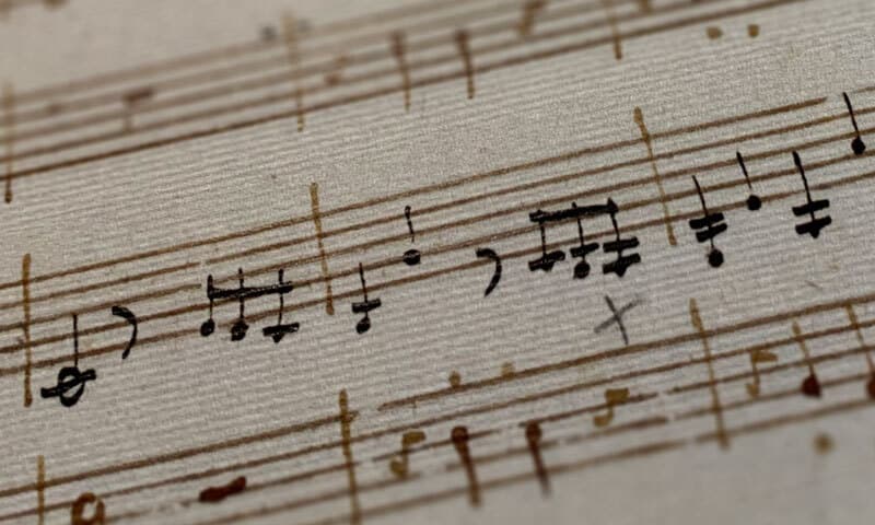 Hummel, Concerto a tromba principale - Seite 10