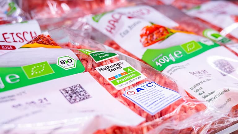 Handelsketten streben mehr Tierwohl an | BioHandel