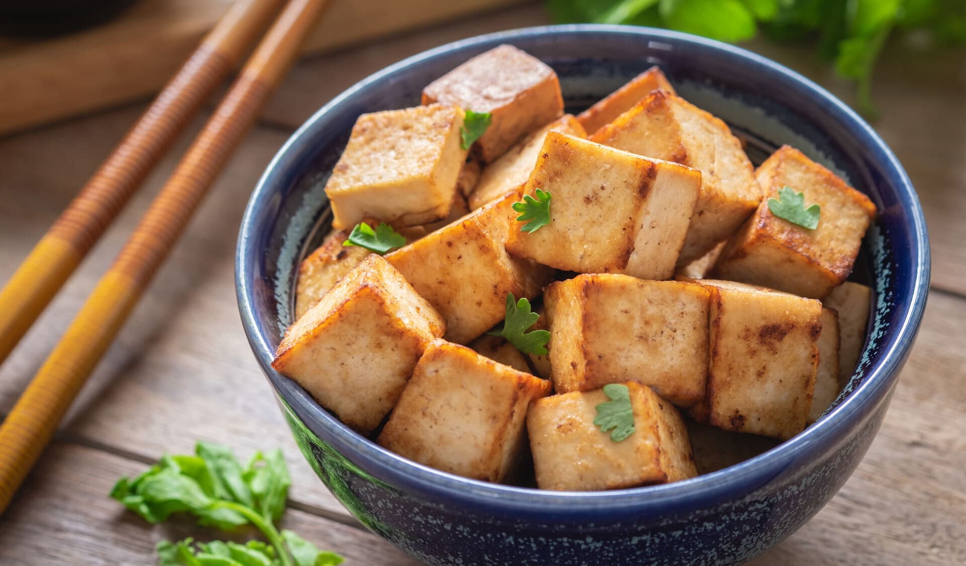 Tofu: Allrounder in der Küche BioHandel Tofu: Allrounder in der Küche BioHandel
