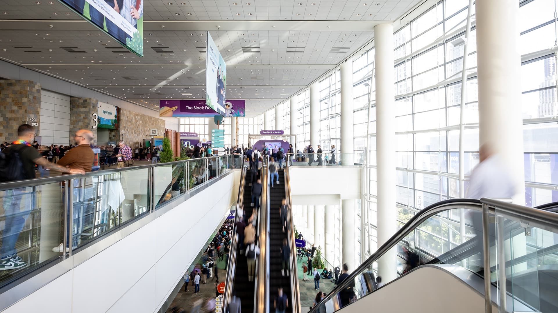 Dreamforce Lobby