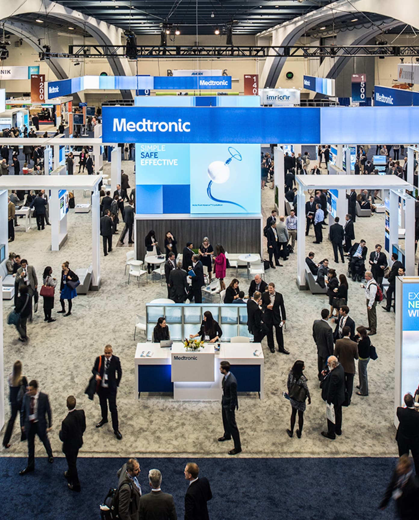 Medtronic tradeshow globalprogram 696x862 image4 1 2x