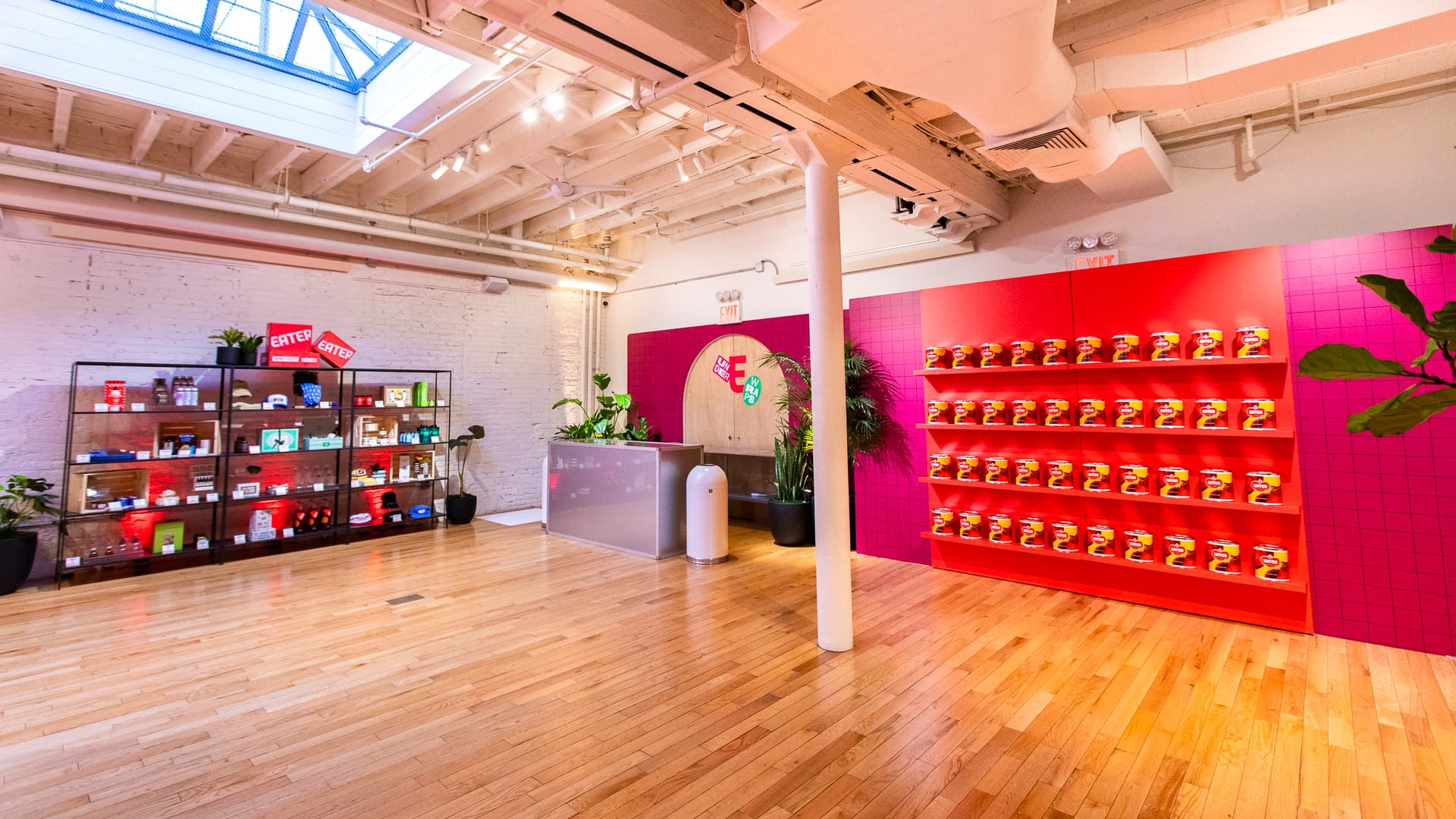 Eater Under Wraps Secret Doorway