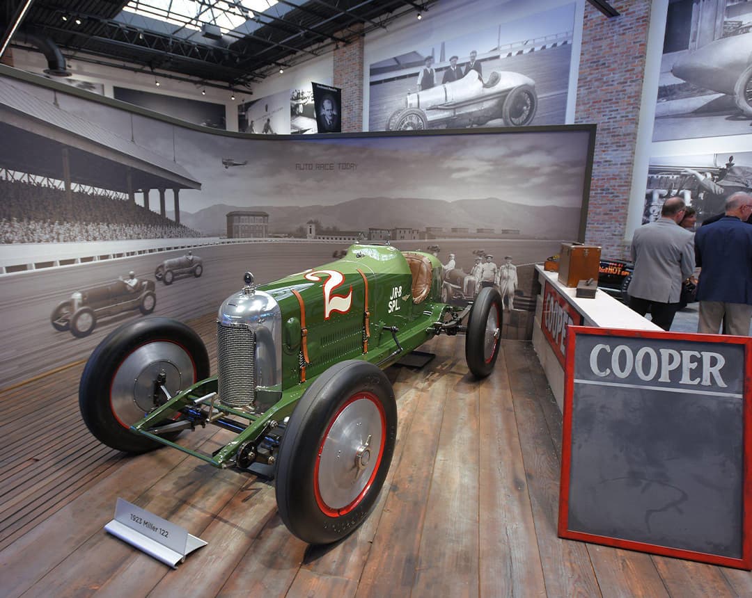 Brumos Collection 1080x860 11