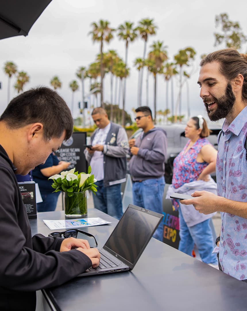 SARKIS STUDIOS BMW EXECTRIFY 2022 01444 F9 A5229