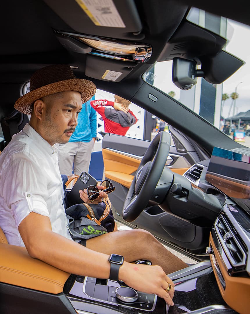 SARKIS STUDIOS BMW EXECTRIFY 2022 01864 F9 A5346