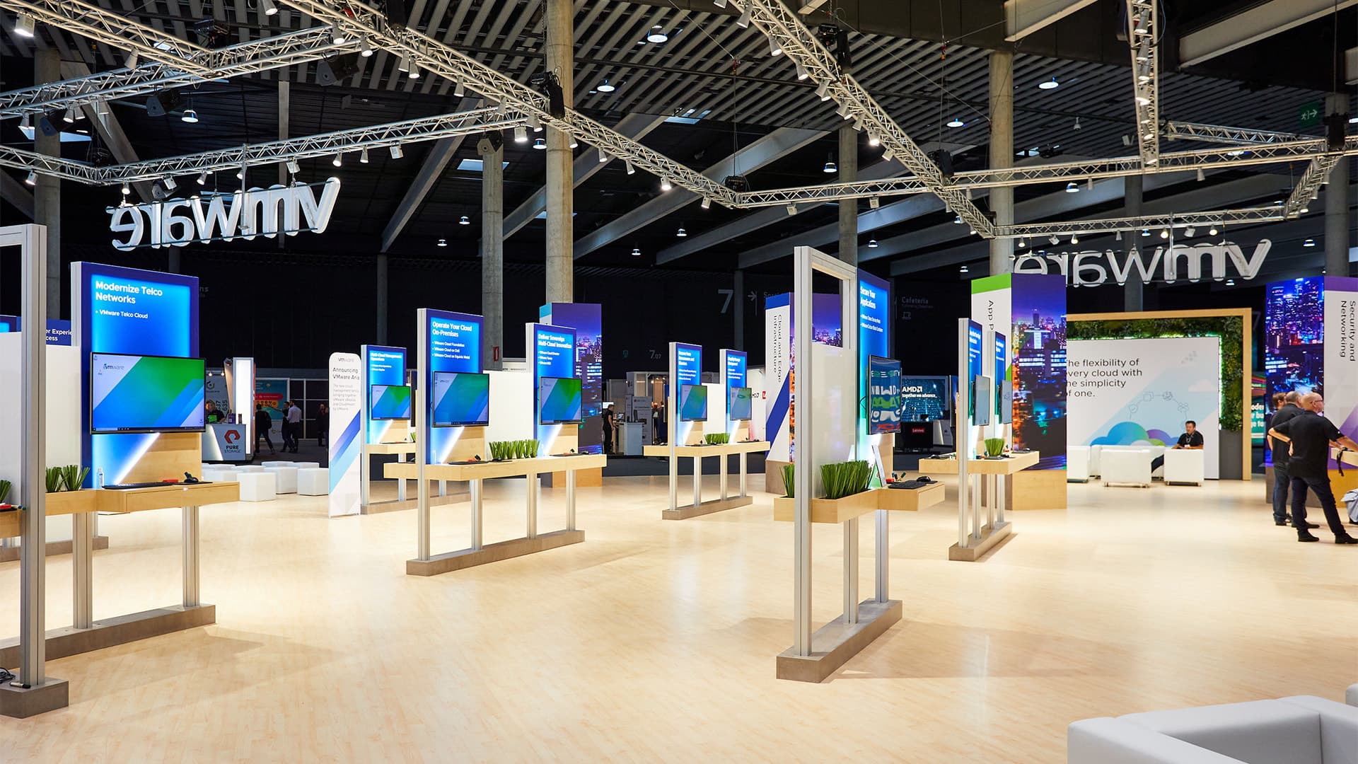 VM Ware Explore 1920x1080 6