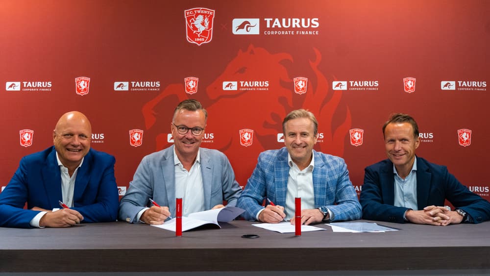 Taurus fc twente sponsor1
