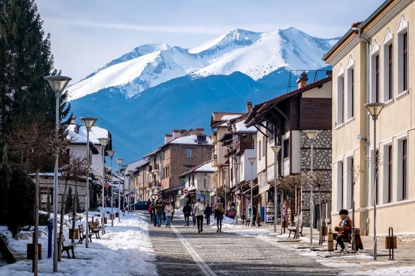 Main Street In Bansko An Alpine Bulgarian Town At The Foot Of The Pirin Mountains Bulgaria Eastern Europe