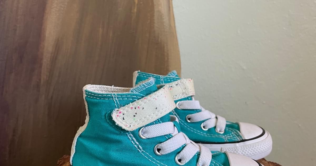 Women's teal aqua 2025 blue converse shoes