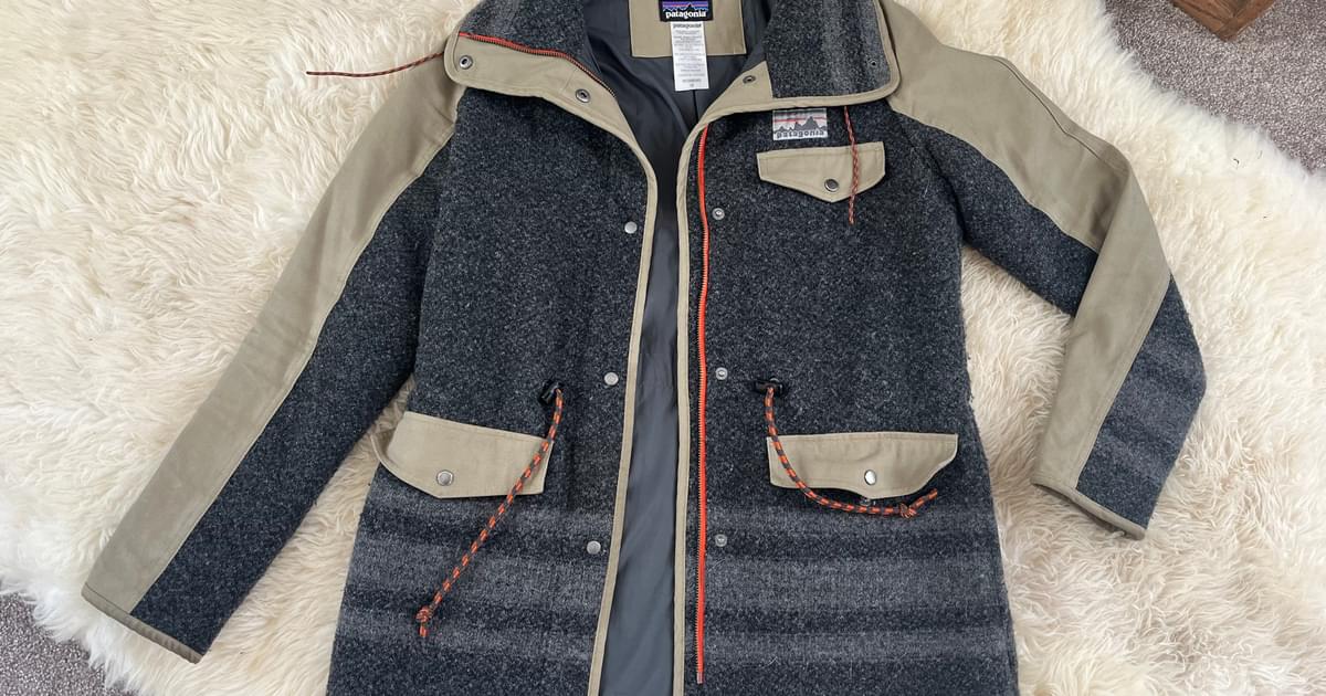 Patagonia reclaimed wool sales parka