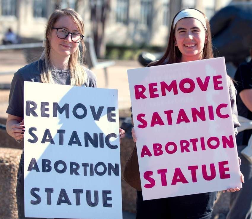 protest-abortion-idol-university-of-houston