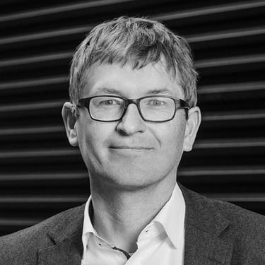 Dr Helmut Schonenberger