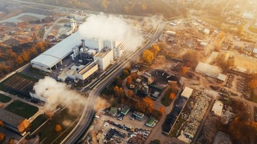 Pexels marcin jozwiak 3634730 carbon offsetting cover