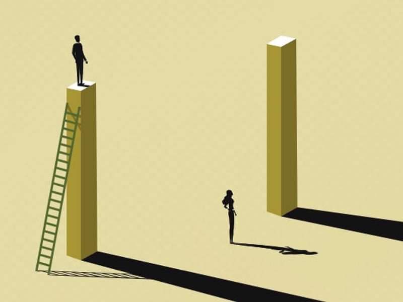 One person has a ladder to get to the top of a pillar while another one does not.