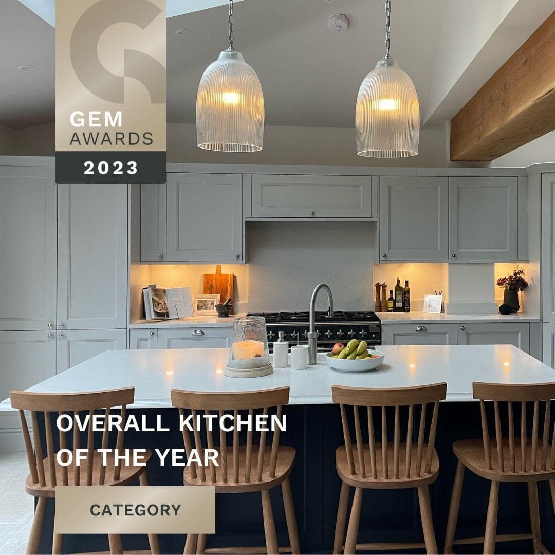 Kitchen with Statuario Ice Quartz Worktops