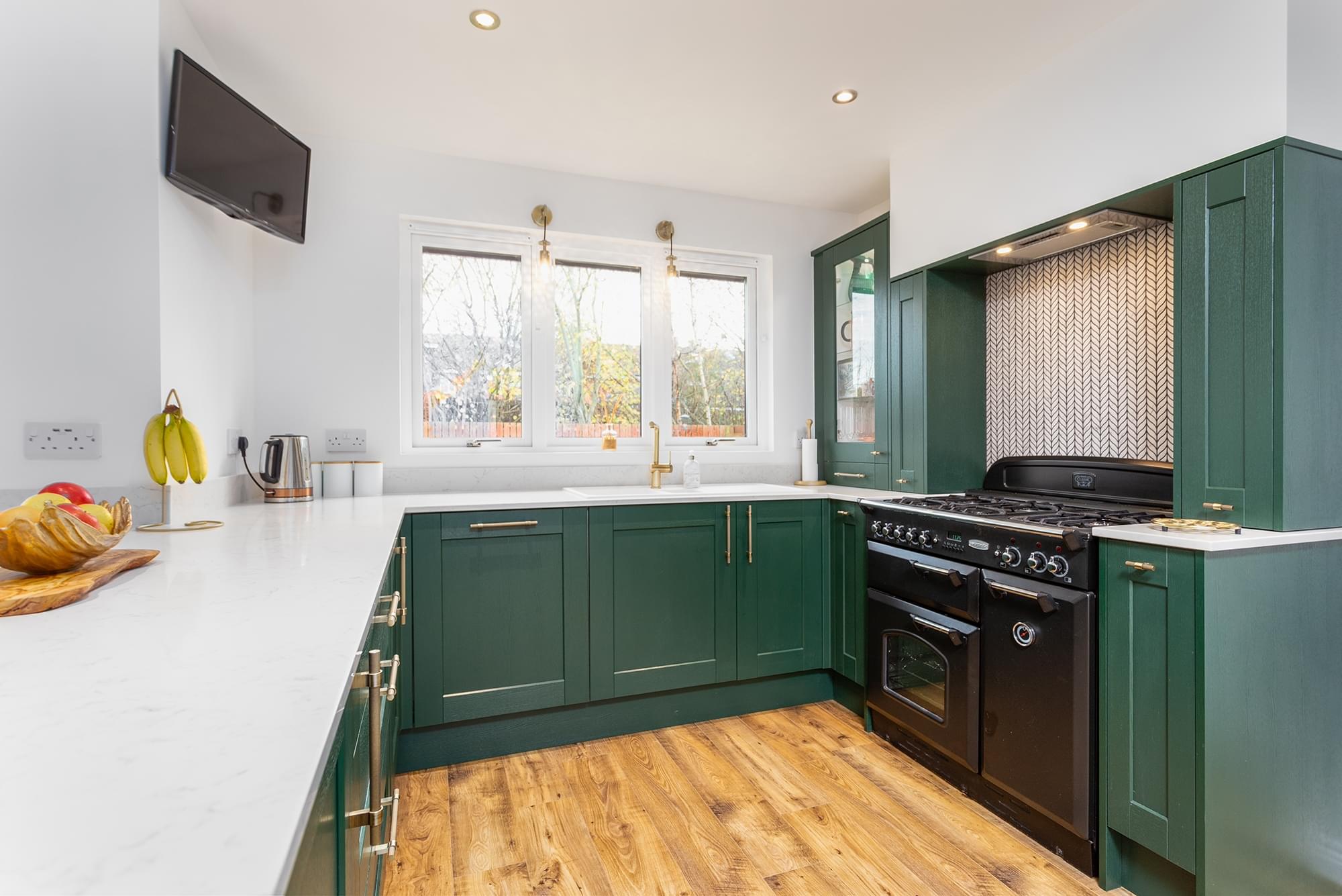 Green Kitchen with Minerox quartz worktops