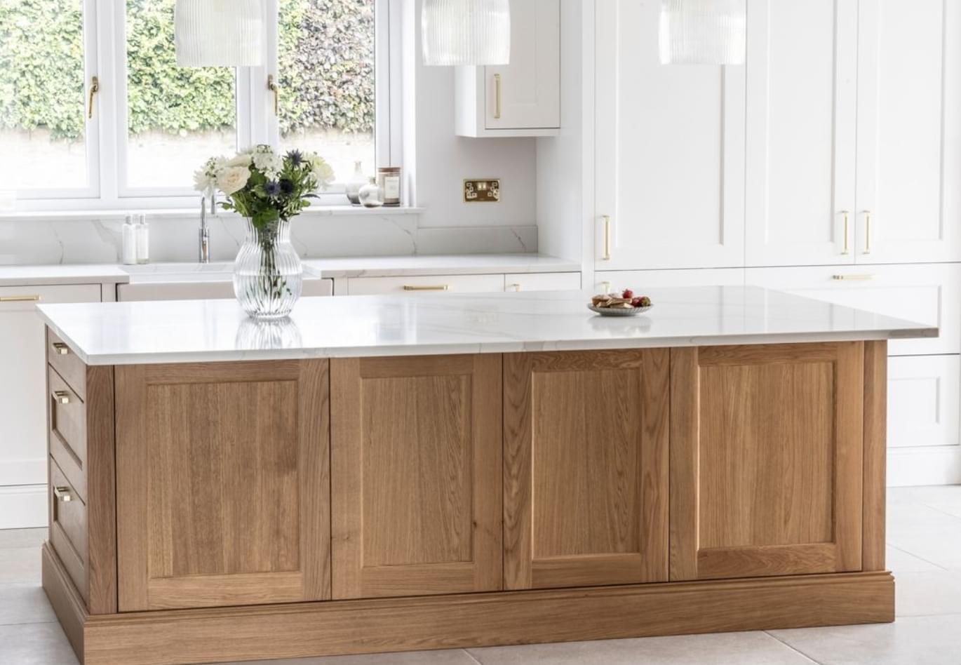 Quartz worktop on wood island